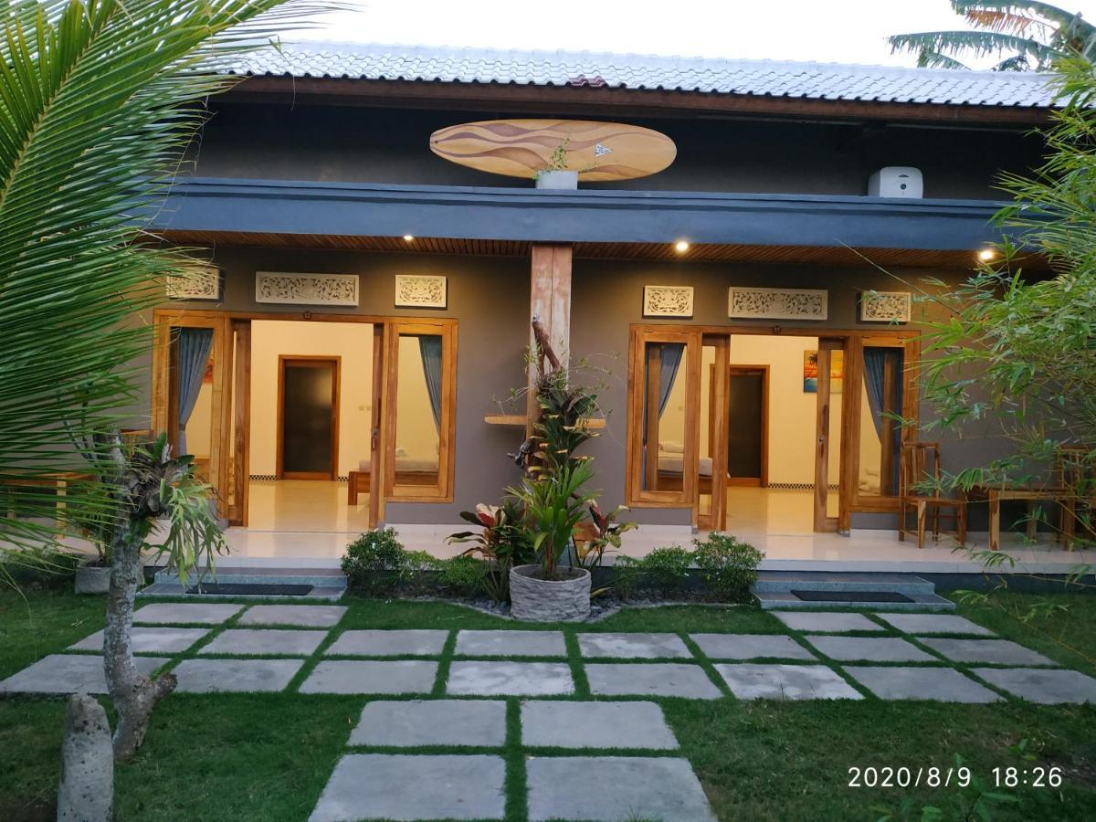 Harris Surf Villa Pulukan Zewnętrze zdjęcie