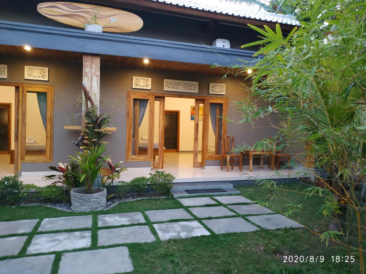 Harris Surf Villa Pulukan Zewnętrze zdjęcie
