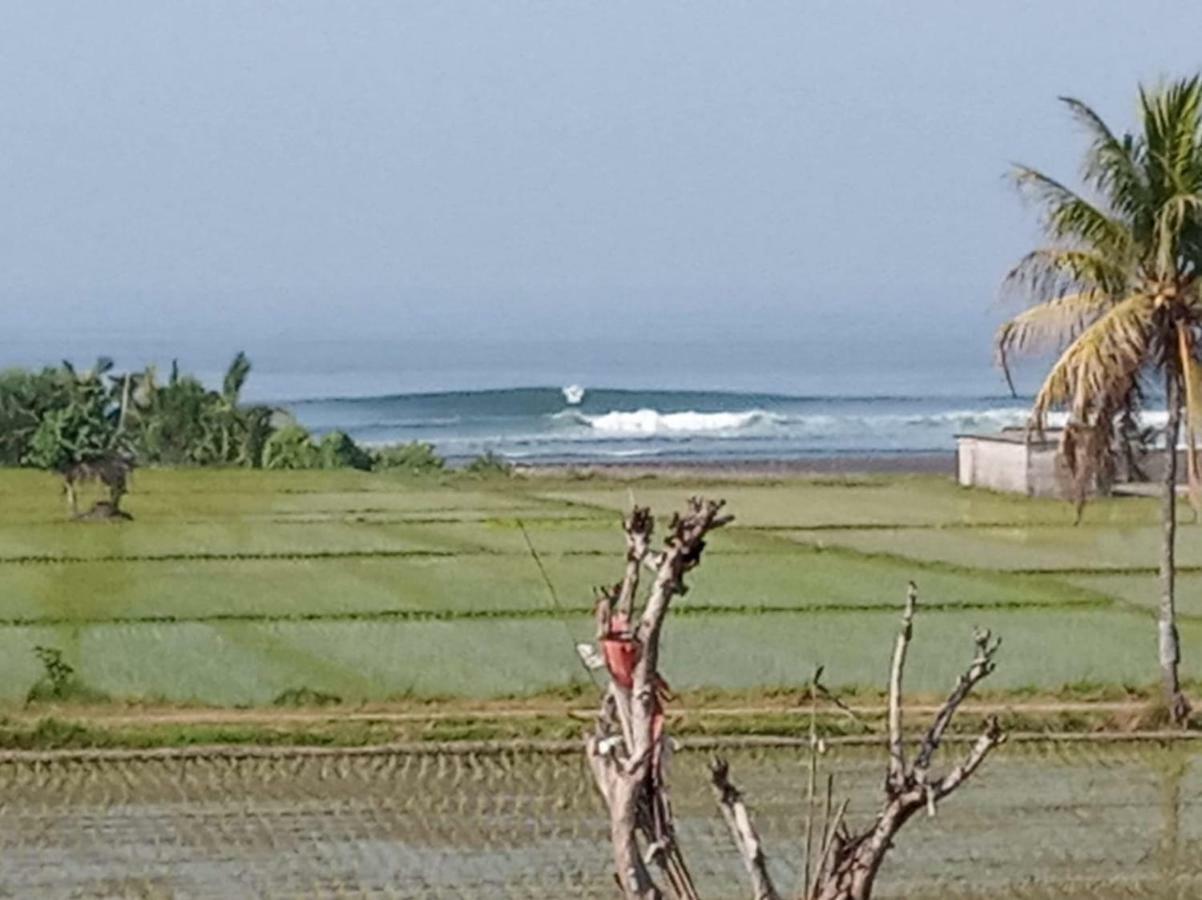 Harris Surf Villa Pulukan Zewnętrze zdjęcie